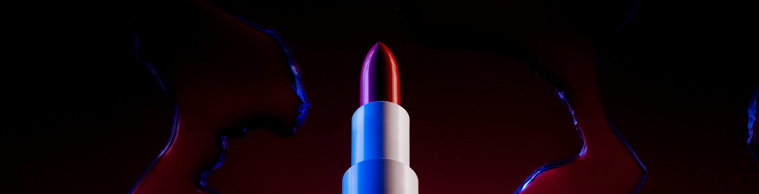 Pigmenty perłowe są składnikami szminek kosmetycznych